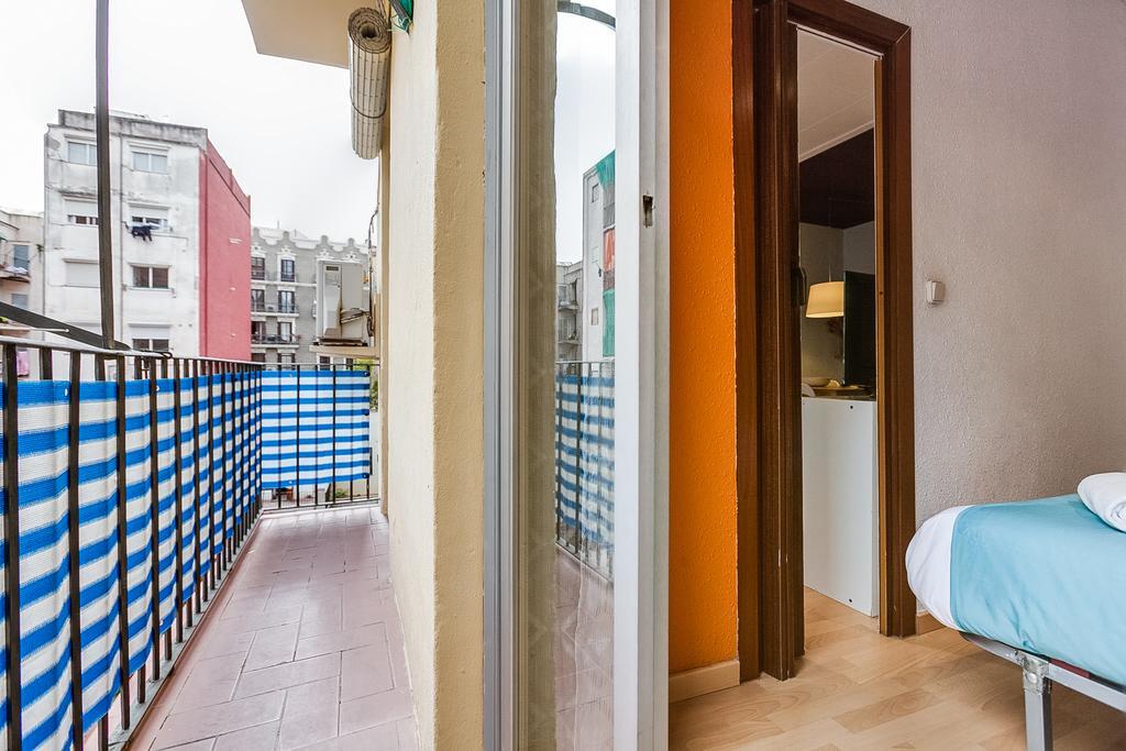 Deep Purple Apartment Barcelona Bagian luar foto