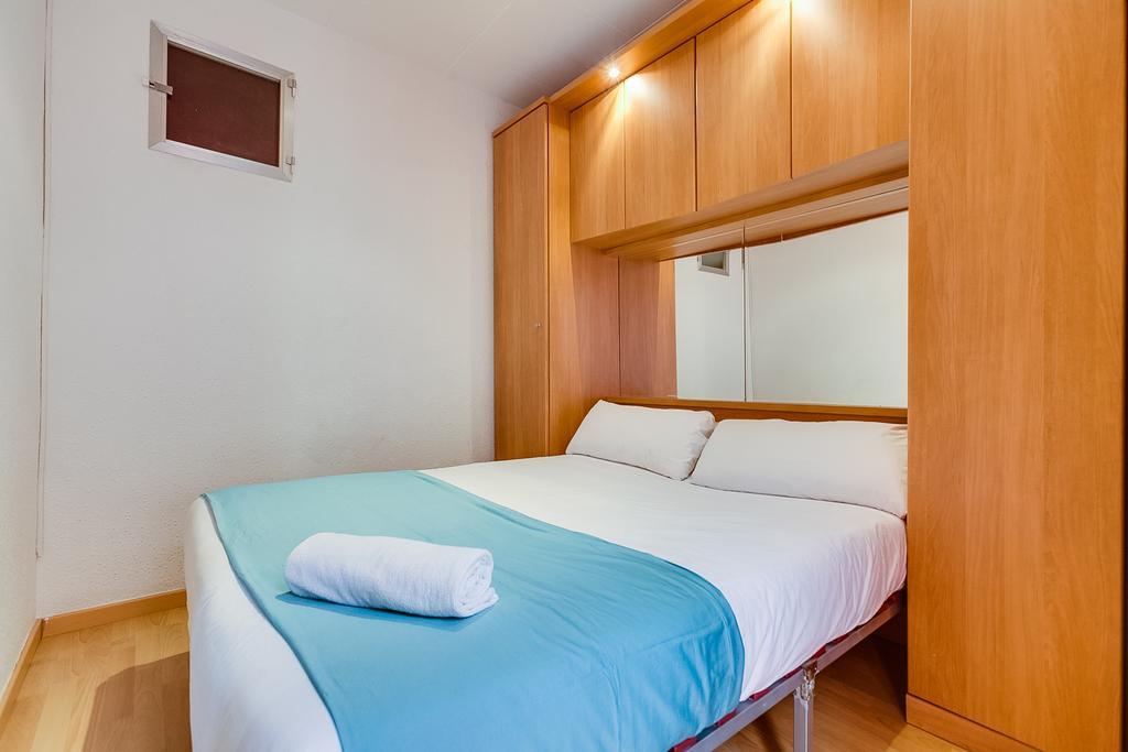 Deep Purple Apartment Barcelona Bagian luar foto